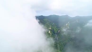 高清实拍五月山水森林绿色视频的预览图